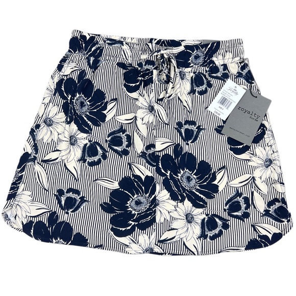 Royalty For Me Pants - NWT Royalty For Me Size S Floral Skort Navy White Striped Built-In Shorts